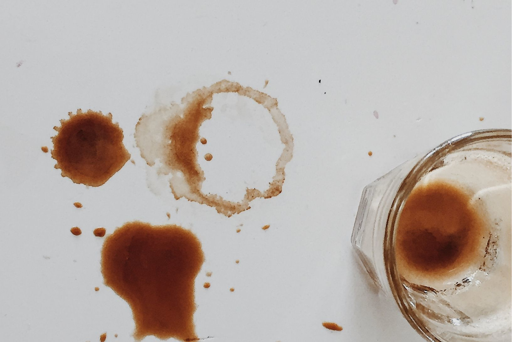 COFFEE MUGS AND CUPS